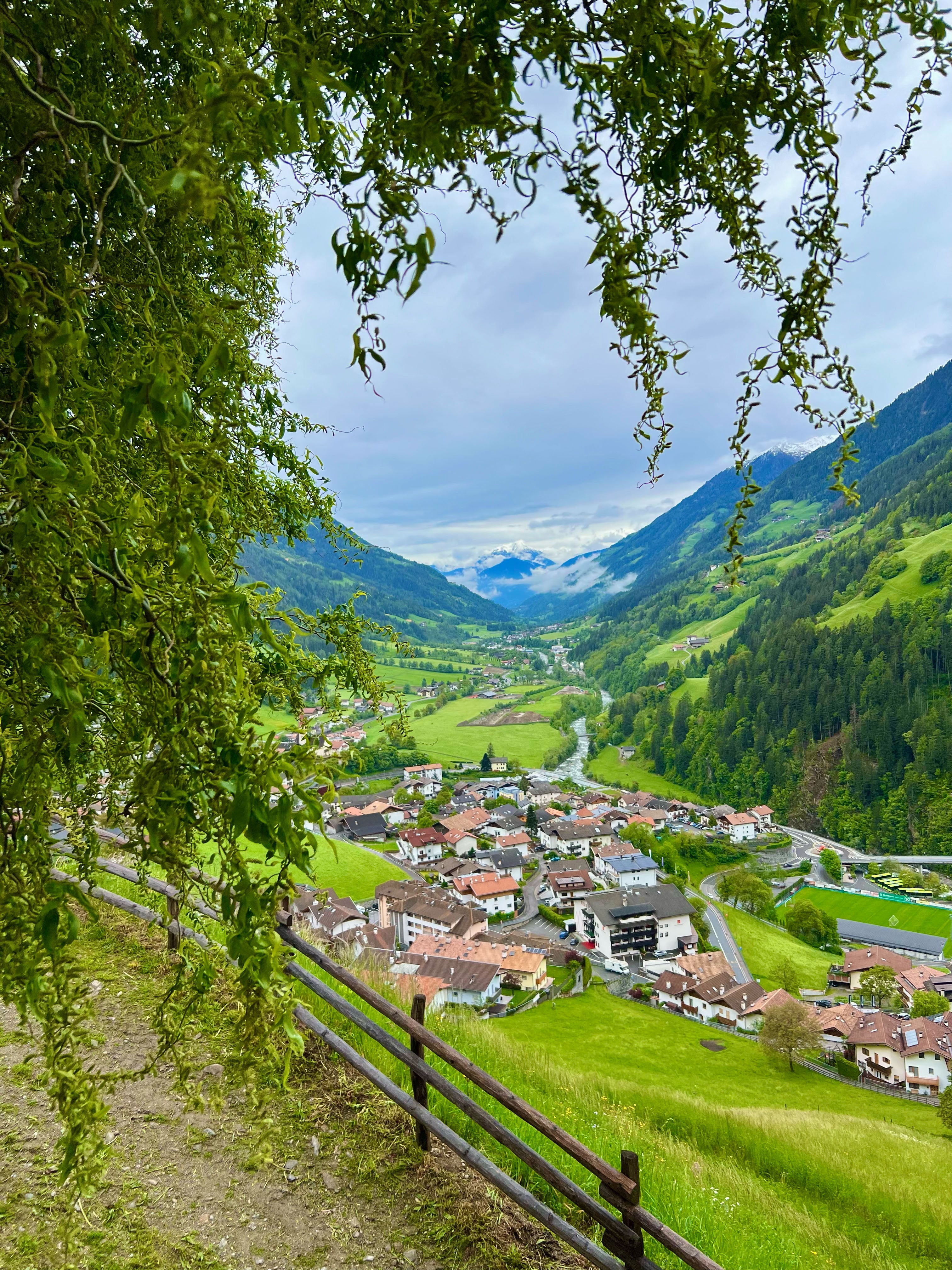 Original photo South Tyrol – view of a mountain village in a green valley